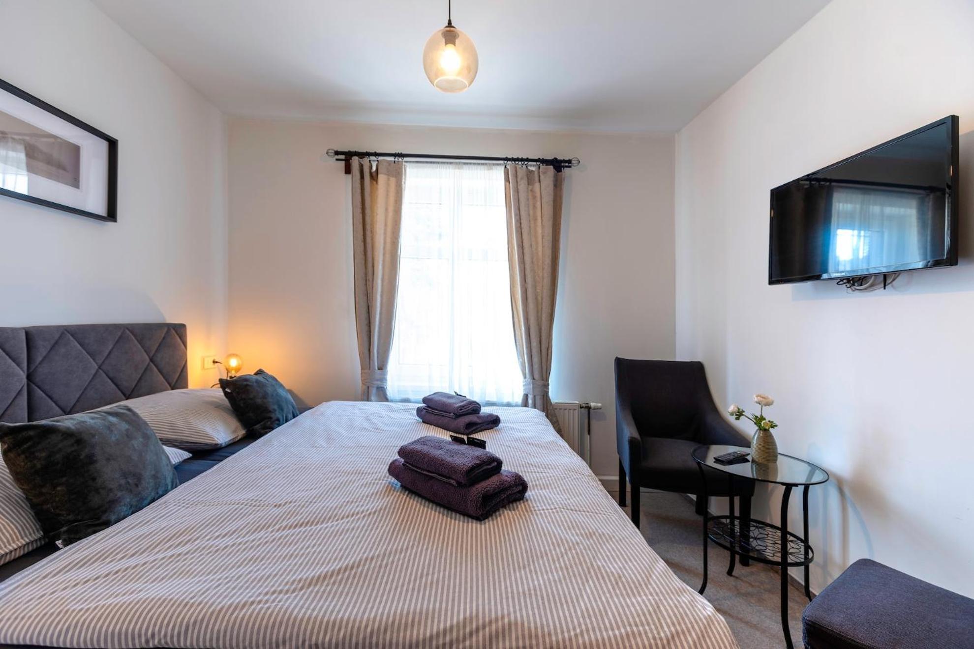 Restaurace Hotel Praha Nizbor Esterno foto